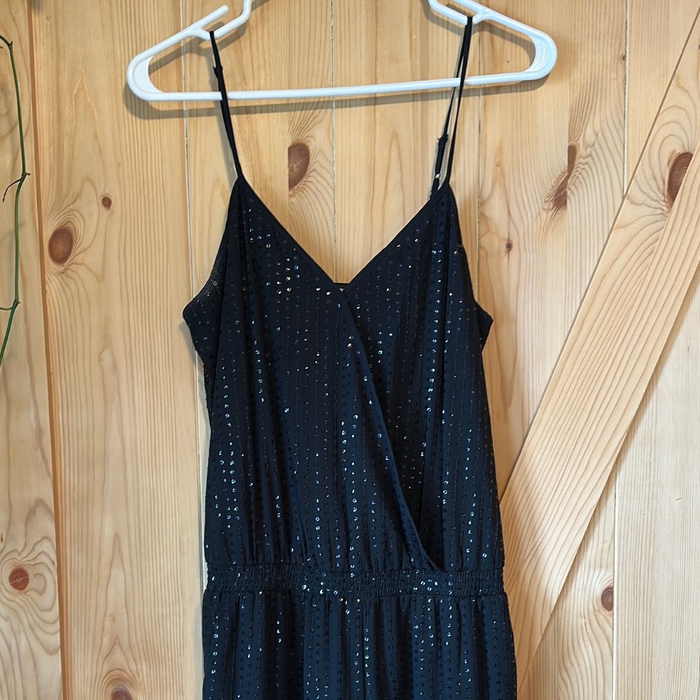 Elegant Black Sleeveless Dress